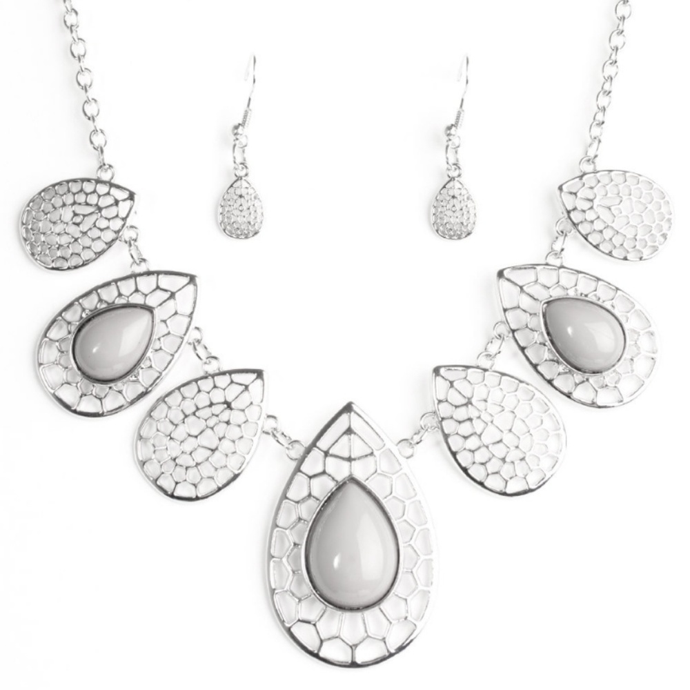 Silver Necklace & Earrings - Jungle Jane